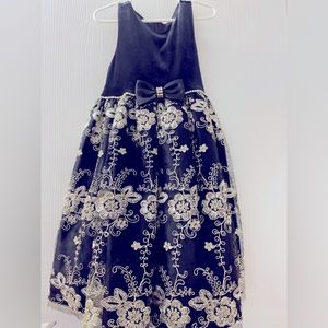 Size 6 Girls Special Occassion Dress